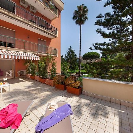 Enjoy Sorrento Exterior foto